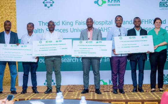 000A9202 KING FAISAL HOSPITAL AWARDS MEDICAL RESEARCHERS DURING ITS 2nd ANNUAL RESEARCH DAY